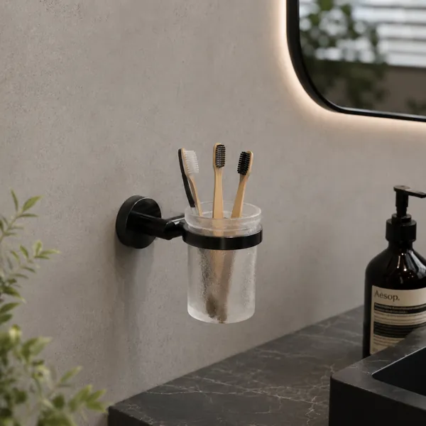 Bathroom Accessories No. 00005 back