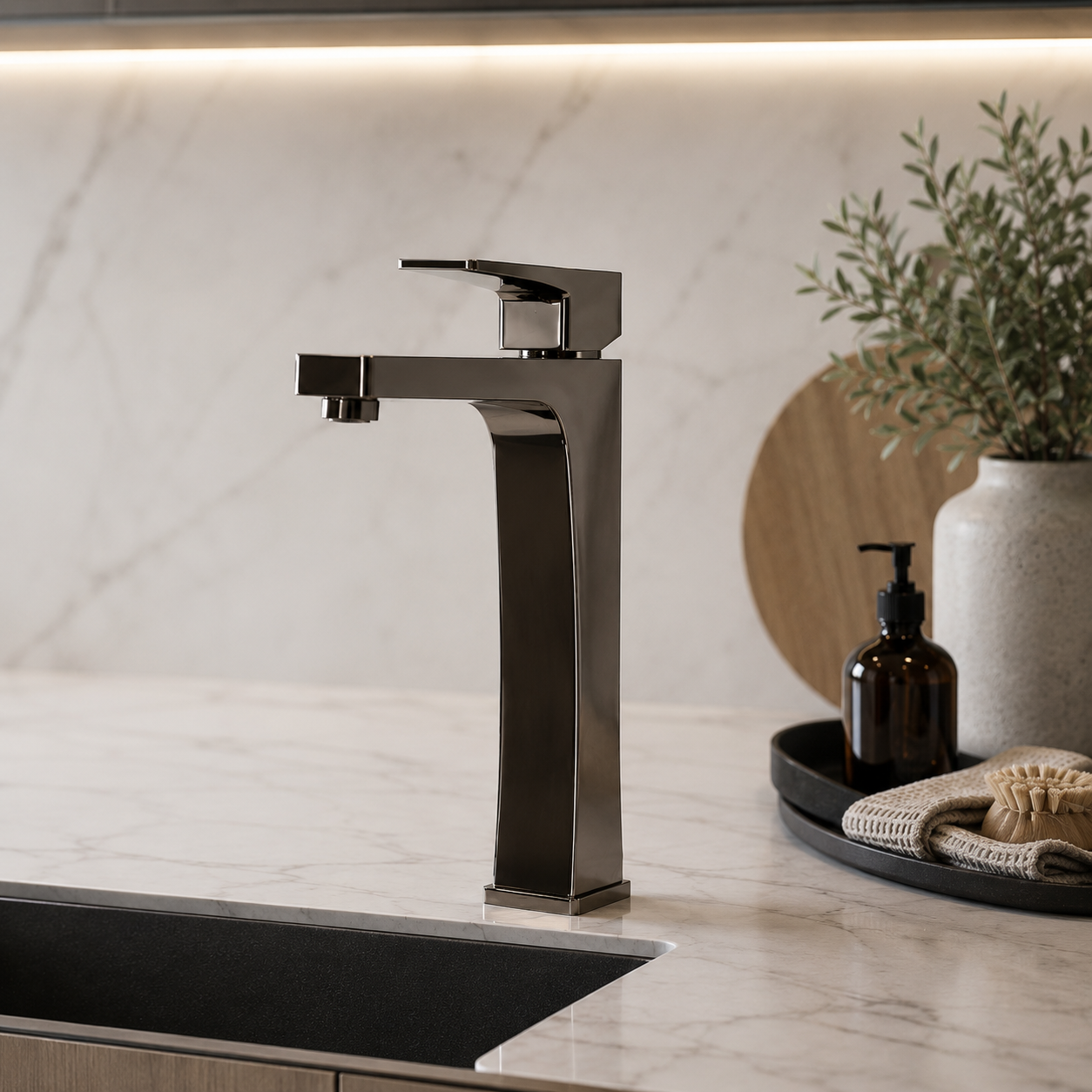 Square Basin Faucet 3